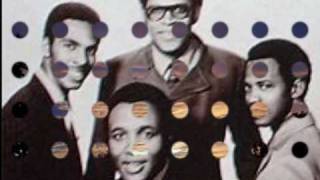 Andrae Crouch &amp; the Disciples--Too Close