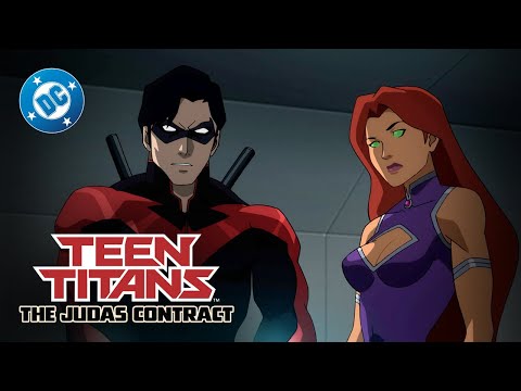 DC Super Scenes: Infiltrating the Base