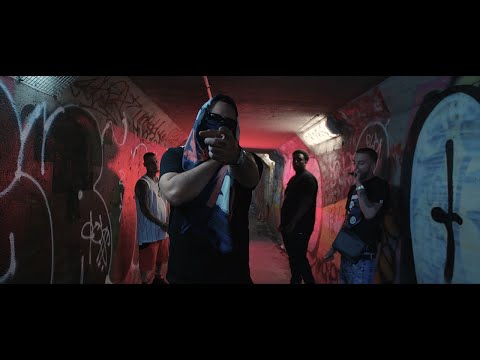 Nikki B - Alexander McQueen (Clip Officiel)