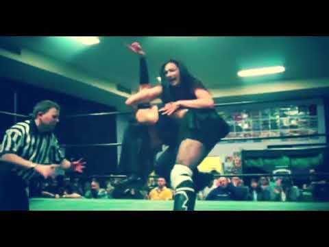 Jessie McKay (Billie Kay) VS Madison Eagles VS Nicole Matthews