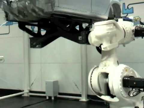 KUKA KR 1000 Titan Robot