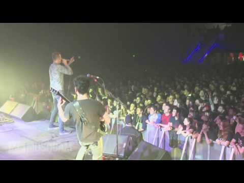 Karnivool - The Last Few (Track 9 of 13) | Moshcam