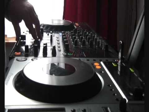 Happy UK Hardcore Mix #180 "Messing Around" - by DJ Mellow-Dee