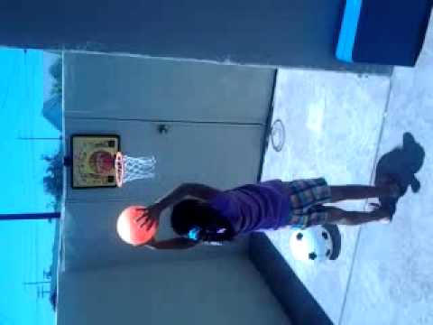 Ciani shoots! And scores!