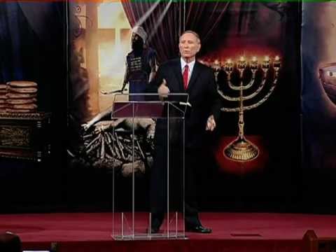 Stephen Bohr: His Way is in the Sanctuary 14/32