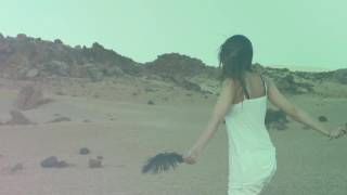 The Golden Pony - Let Me Love You feat Dasha