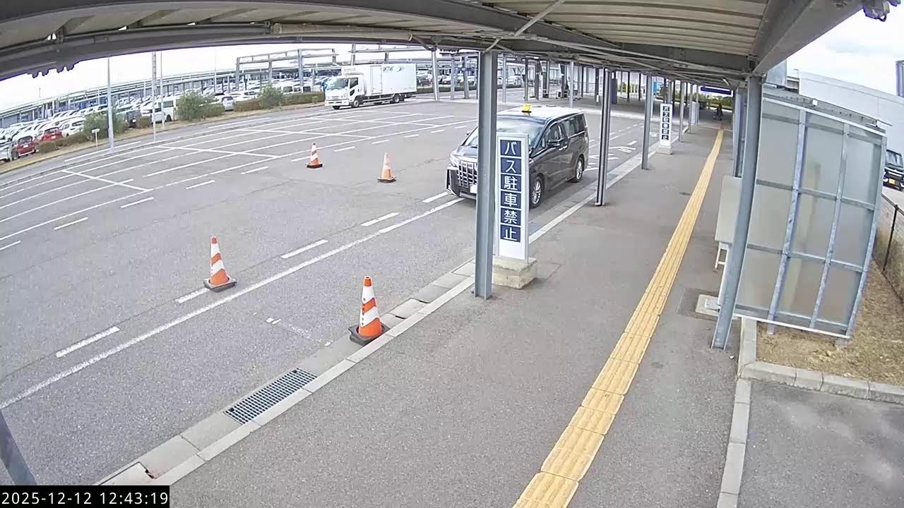 関空T2 - サムネイル