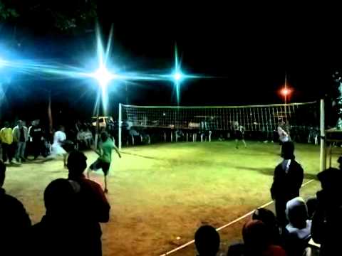 piki voley Victor y Resorte VS Polako y Peraltai - Parte 1