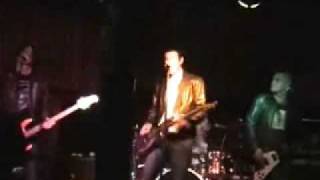 Butch Walker Live &quot;Arena Rock Intro-My Way&quot; (soundcheck)
