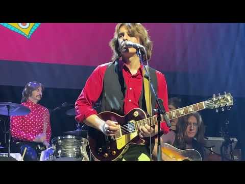 While My Guitar Gently Weeps - The Bootleg Beatles