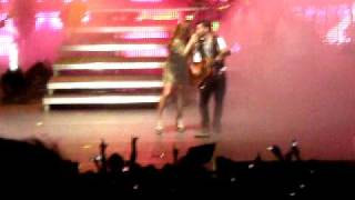 Elena Paparizou feat.Onirama @ Theatro Petras - Paradeigmatos xari &quot;Summer tour 2010&quot; (30/6/2010)