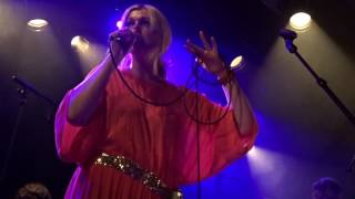 "Loops In The Secret Society", Jane Weaver - Paris, Juin 2017