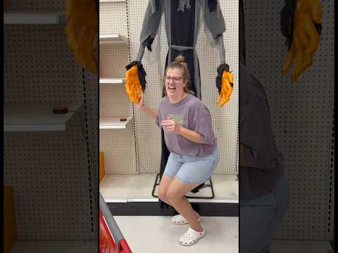 Moms shopping during October | Kendahl Landreth