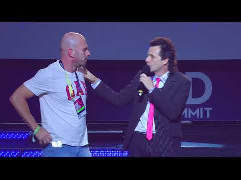 Marcio Ballas - Mestre de Cerimônias RD SUMMIT 2017 - Floripa