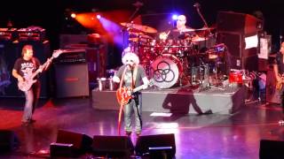 Sammy Hagar and The Circle - I Can't Drive 55
