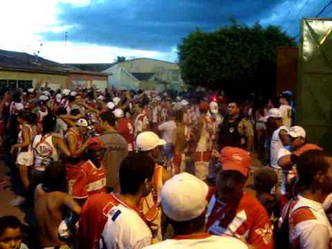 Torcida do CRB saindo do Juca Sampaio 2- CSE 0x2 CRB - 2010.MPG