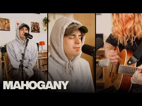 Royel Otis like you've never heard them before | say something - Live At Mahogany