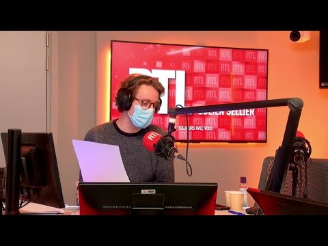 6:30 AM News - Amazon: "Christmas Without Amazon" Petition Hacked by Jeff Bezos?