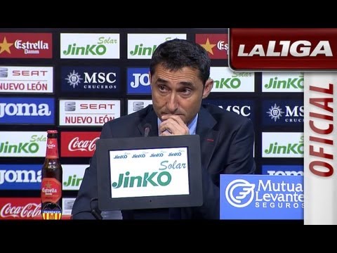 Rueda de Prensa de Ernesto Valverde tras el Valencia CF (5-1) Málaga CF - HD