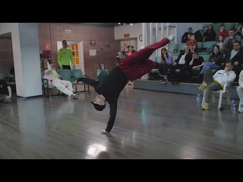 profi 1x1 bboy Tonski vs bgirl Govory Guzel - "ALL OPTION" break dance battle