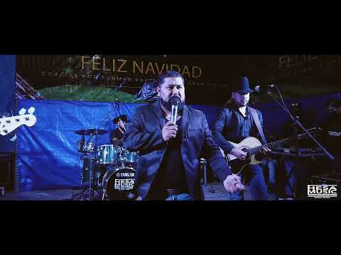 Corridos - Poseido (en vivo )