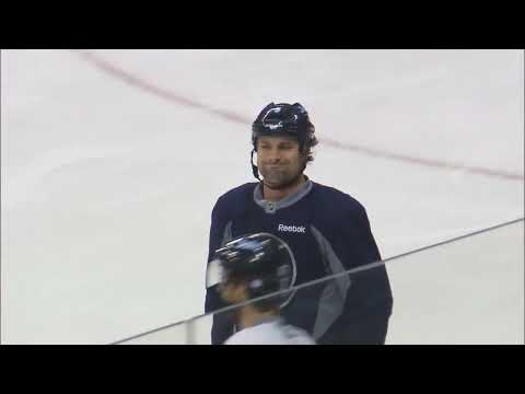 NHL   Oct.20/2013     Nashville Predators - Winnipeg Jets