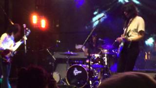 Coathangers  Follow Me