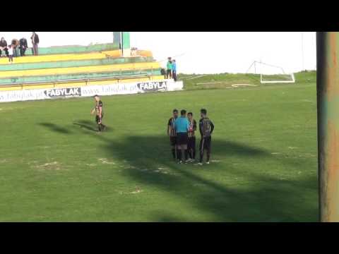 Futebol / C.Safina (21ª Jornada) / Fiães X Lourosa / 2ª Parte / VL21