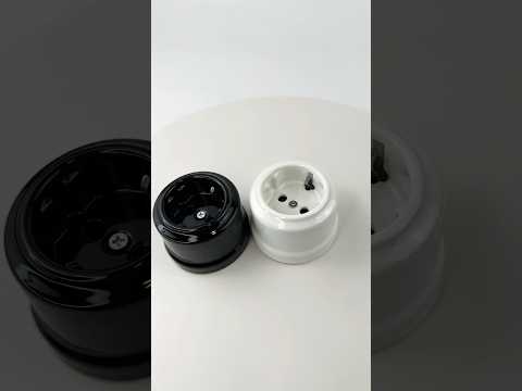 Ретро розетки керамічні Keruida чорна і біла із заземленням без рамки