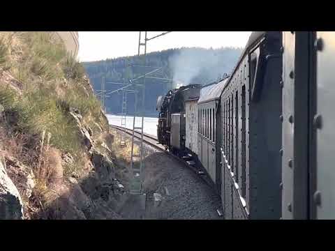 3 Seenbahn - Abfahrt in Schluchsee Richtung Seebrugg mit Dampflok 23 058 von Eurovapor.