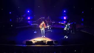 Khalil Fong 方大同 - Ain't No Sunshine (ft. Charlie Lim) [Live Cover]