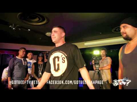 Dizaster vs Devast8r