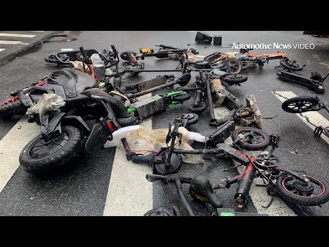 AUTOMOTIVE NEWS VIDEO - 07/28/2023: Fires risk turning EV progress to ash