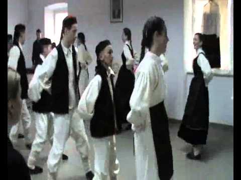 Fs Velebit Donje Pazarište- Perušićki tanac (Lička večer u Donjem Pazarištu, 10.05.2014).