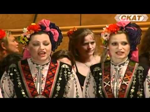 The magic of Bulgarian voices & music - LIVE ENSEMBLE TRAKIA  Mito mome