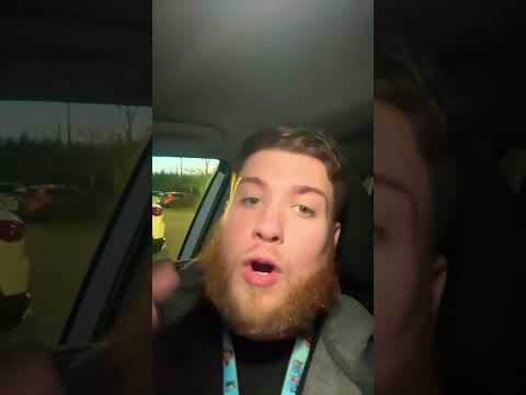 Did WWE’s Gunther really tap out on the opposite side of where the referee was on purpose though?😂