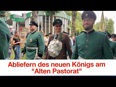 Olpe Schützenfest 2025 - Abliefern des neuen Königs am "Alten Pastorat" / 21. Juli 2025 (4K)