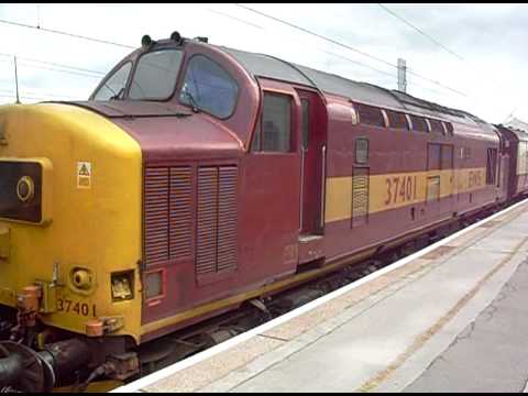37401 and 37670 restart from Warrington Bank Quay