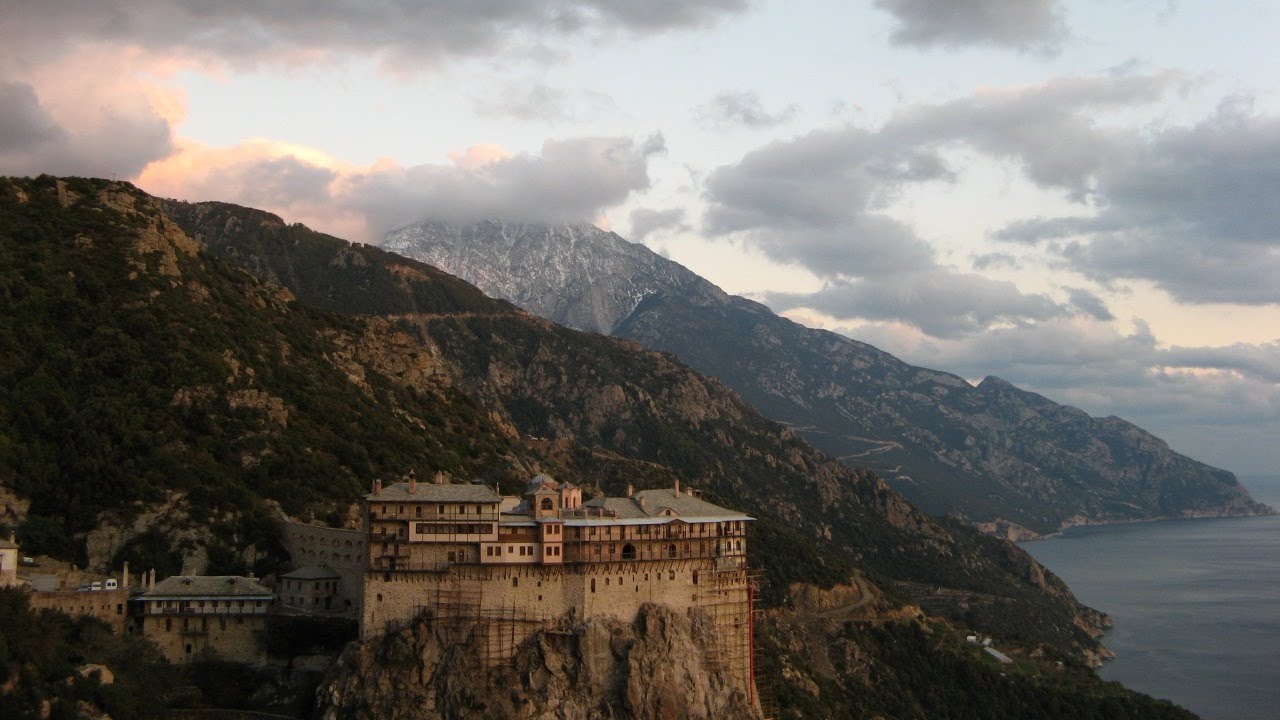 14.9.2021. У 21:30, ВЕЧЕ СА О. АЛЕКСАНДРОМ ЈОВАНОВИЋЕМ