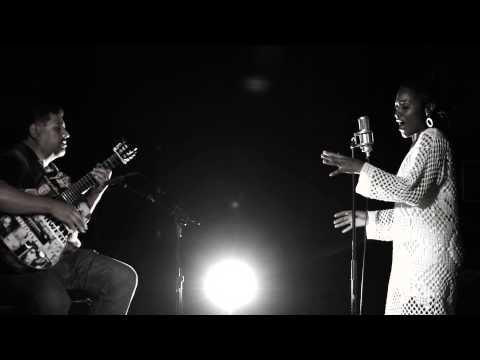 Virtual Insanity (Jamiroquai) - 2GROOVE