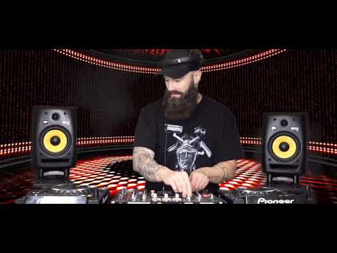 Futuristic Polar Bears & Justin Prime - ID (United We Stand)