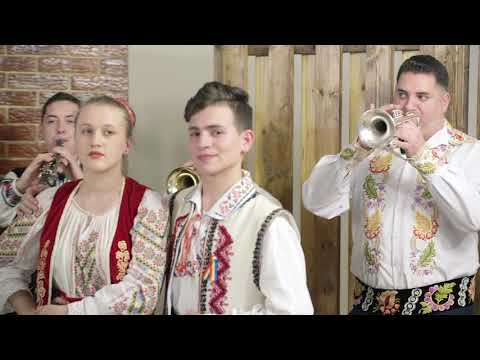 Nela Breazu - Pe valea Cernetului (videoclip oficial) 2019 NOU