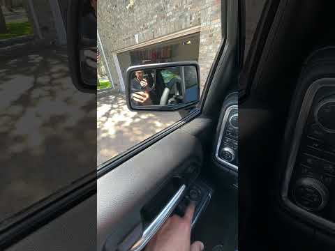 GMC Sierra - Tip of the Day - Power Folding Mirrors #gmcsierra #chevroletsilverado #suburban