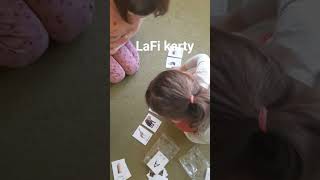 LaFi karty – Abeceda (140 omyvatelných karet 7×9 cm | REÁLNÉ OBRÁZKY + názvy VELKÝMI PÍSMENY)