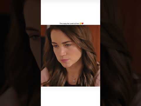 The Way He Look At Her😍❤ #vendetta #jeena #dilbar #kançiçekleri #barışbaktaş | UC3U