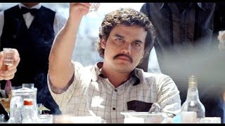 Top 10 Badass Pablo Escobar Moments from Narcos VO