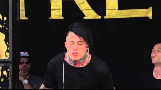 Falling in Reverse-Alone Warped Tour 2014