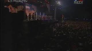 Download lagu Sampai Pagi Rhoma & Elvy konser live 2002 mp3 Download lagu Sampai Pagi Rhoma & Elvy konser live 2002 mp3