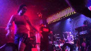 Mushroomhead Chancre Sore Live 7  2011 Cleveland Peabodys Old School Show