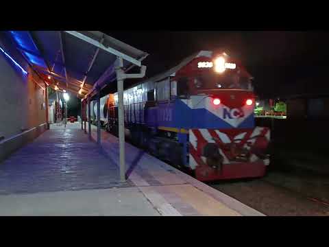 Gt- 22 (9039) con un Tren Vacio de N.C.A a su paso por "Estación Fernández" en plena Medianoche 🚂🌃🇦🇷